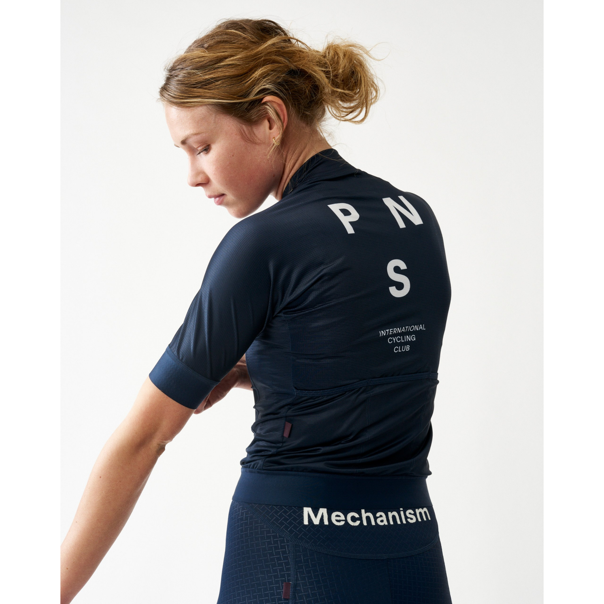 Mechanism Jersey Pas Normal Studios® para Dama - Velo Store Mx